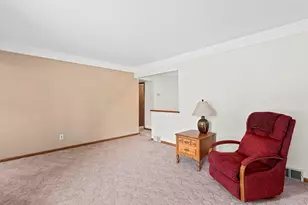 8921 Ardel Dr, Sterling Heights, MI 48314 - Photo 13