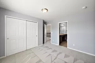 2354 Findley Cir, Lake Orion, MI 48360 - Photo 53