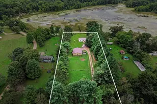 11905 Dutch Settlement Rd, Marcellus, MI 49067 - Photo 17