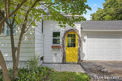 7861 Cannonsburg Road NE, Rockford, MI 49341 - Photo 11
