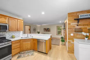 10169 Meadowgate Dr NE, Sparta, MI 49345 - Photo 15