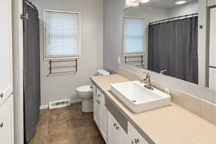 11335 Valley View Ave, Allendale, MI 49401 - Photo 15