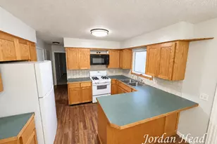 11335 Valley View Ave, Allendale, MI 49401 - Photo 21