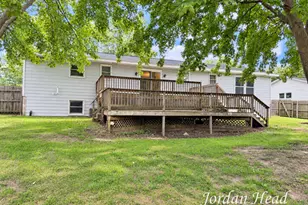 11335 Valley View Ave, Allendale, MI 49401 - Photo 5