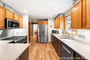 14603 Mercury Dr, Grand Haven, MI 49417 - Photo 17