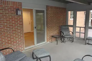 674 Canterbury Dr, Saline, MI 48176 - Photo 15