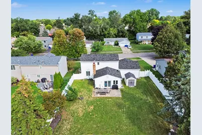 1176 Meadowood Drive, Waterford, MI 48327 - Photo 37