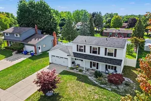 1176 Meadowood Dr, Waterford, MI 48327 - Photo 31