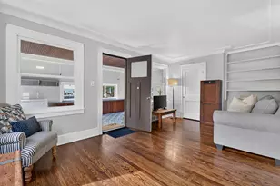 2022 Hampton Rd, Grosse Pointe, MI 48236 - Photo 7
