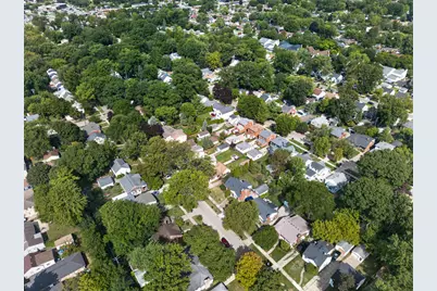2022 Hampton Road, Grosse Pointe, MI 48236 - Photo 41