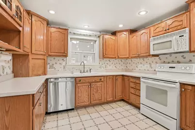 2511 Glenwood Drive, Kalamazoo, MI 49008 - Photo 7