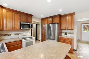 2761 Danube Ln NE, Grand Rapids, MI 49525 - Photo 11