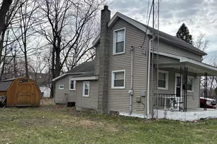 403 Walnut St, Dowagiac, MI 49047 - Photo 1