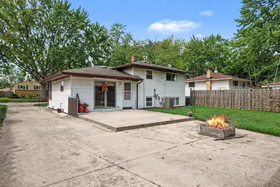 43666 Deborah Drive, Sterling Heights, MI 48313 - Photo 19