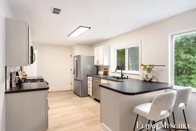 13749 Lakeshore Avenue, Grand Haven, MI 49417 - Photo 7
