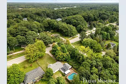 13749 Lakeshore Avenue, Grand Haven, MI 49417 - Photo 49