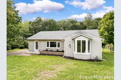 13749 Lakeshore Avenue, Grand Haven, MI 49417 - Photo 3