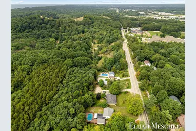 13749 Lakeshore Avenue, Grand Haven, MI 49417 - Photo 47