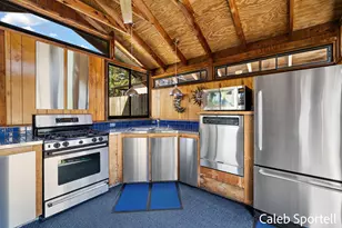 8201 Cherry Valley Ave SE, Caledonia, MI 49316 - Photo 9