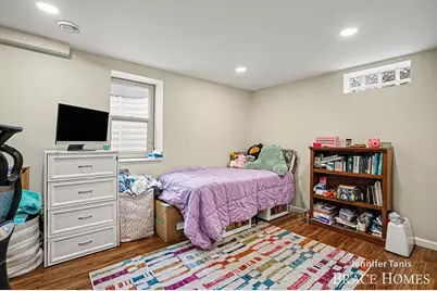 147 E 16th Street, Holland, MI 49423 - Photo 13