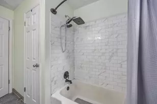 14725 James St, Holland, MI 49424 - Photo 23