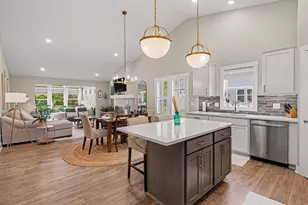 12454 Newbridge Dr, Grand Haven, MI 49417 - Photo 3