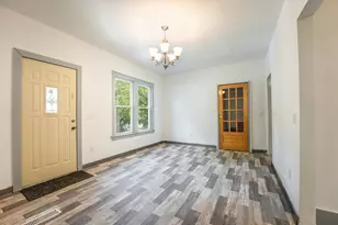 1329 W North St, Kalamazoo, MI 49006 - Photo 3