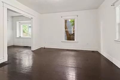 918 Dorchester Avenue SW, Grand Rapids, MI 49503 - Photo 5