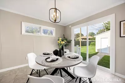 2071 Brandon Drive NW, Grand Rapids, MI 49504 - Photo 11