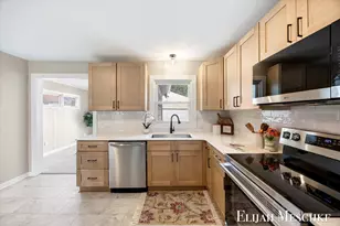 2071 Brandon Dr NW, Grand Rapids, MI 49504 - Photo 7