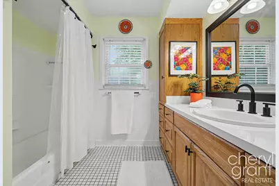 2246 Boston Street SE, East Grand Rapids, MI 49506 - Photo 23