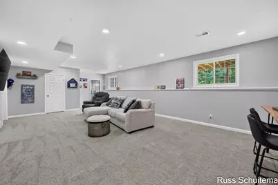 1164 Brian Drive, Muskegon, MI 49442 - Photo 47