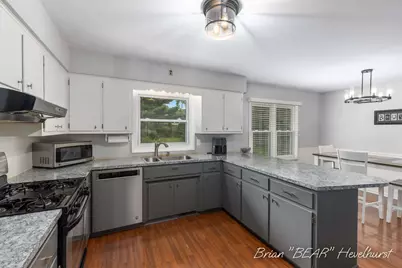 7984 Ronson Avenue, Jenison, MI 49428 - Photo 5