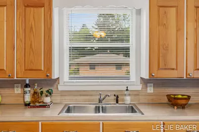 311 W 30th Street, Holland, MI 49423 - Photo 19