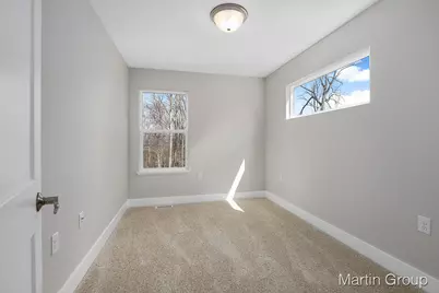 2240 Watertown Way NE, Grand Rapids, MI 49505 - Photo 21
