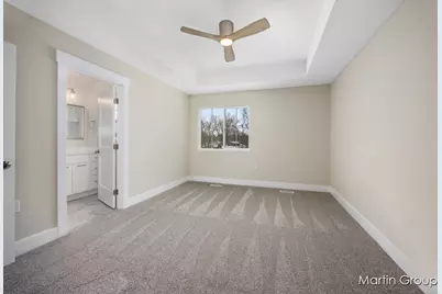 2240 Watertown Way NE, Grand Rapids, MI 49505 - Photo 13