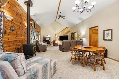 21641 Pine Lake Road, Battle Creek, MI 49014 - Photo 13