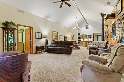 21641 Pine Lake Road, Battle Creek, MI 49014 - Photo 11