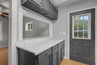 330 N Gorham Street, Jackson, MI 49202 - Photo 11