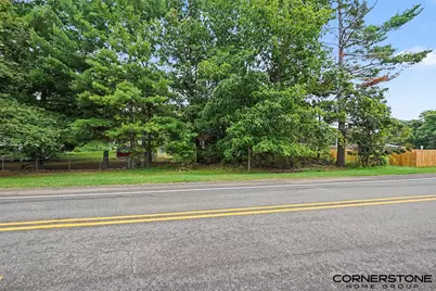 11830 N Division Avenue NE, Sparta, MI 49345 - Photo 13