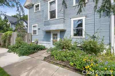 219 Carroll Avenue SE, Grand Rapids, MI 49506 - Photo 45