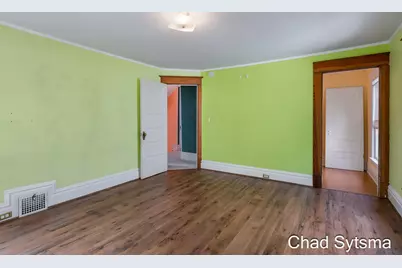 219 Carroll Avenue SE, Grand Rapids, MI 49506 - Photo 19