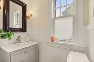 1012 Oak St, Kalamazoo, MI 49008 - Photo 11