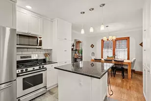 1012 Oak St, Kalamazoo, MI 49008 - Photo 7