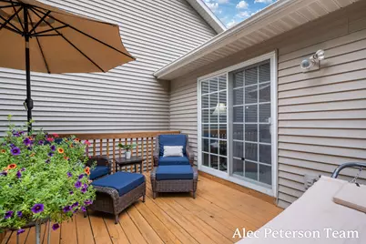 1544 Beechtree Commons, Grand Haven, MI 49417 - Photo 15