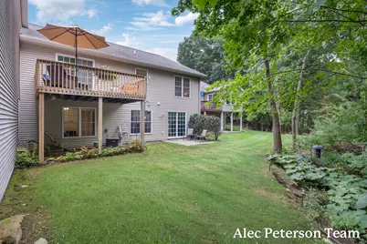 1544 Beechtree Commons, Grand Haven, MI 49417 - Photo 29