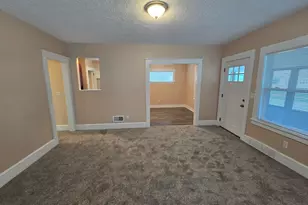 110 N Higby St, Jackson, MI 49202 - Photo 11