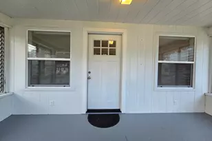 110 N Higby St, Jackson, MI 49202 - Photo 5