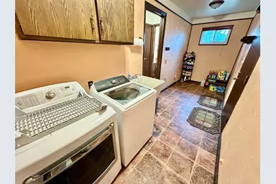 18975 Bainbridge Avenue, Livonia, MI 48152 - Photo 29