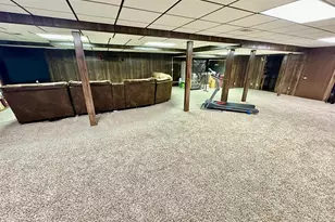 18975 Bainbridge Ave, Livonia, MI 48152 - Photo 35